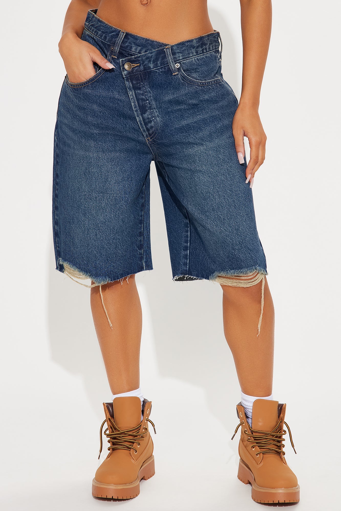 The Crossover Baggy Denim Jorts - Dark Wash