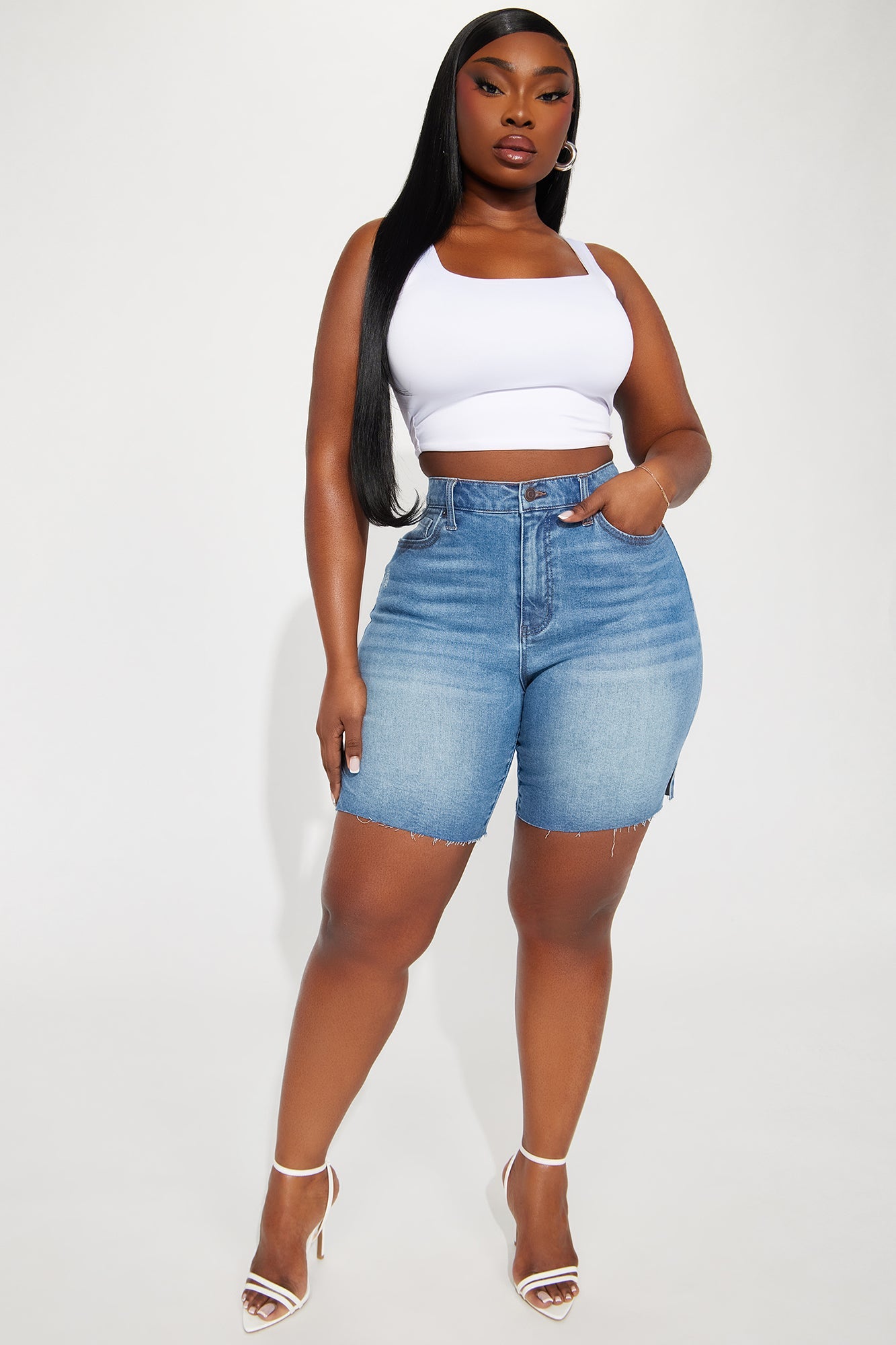 Everything's Good Super Stretch Denim Bermudas - Medium Blue Wash
