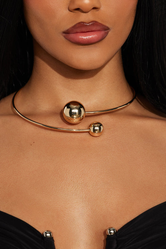 Twist Me Around Choker - Gold