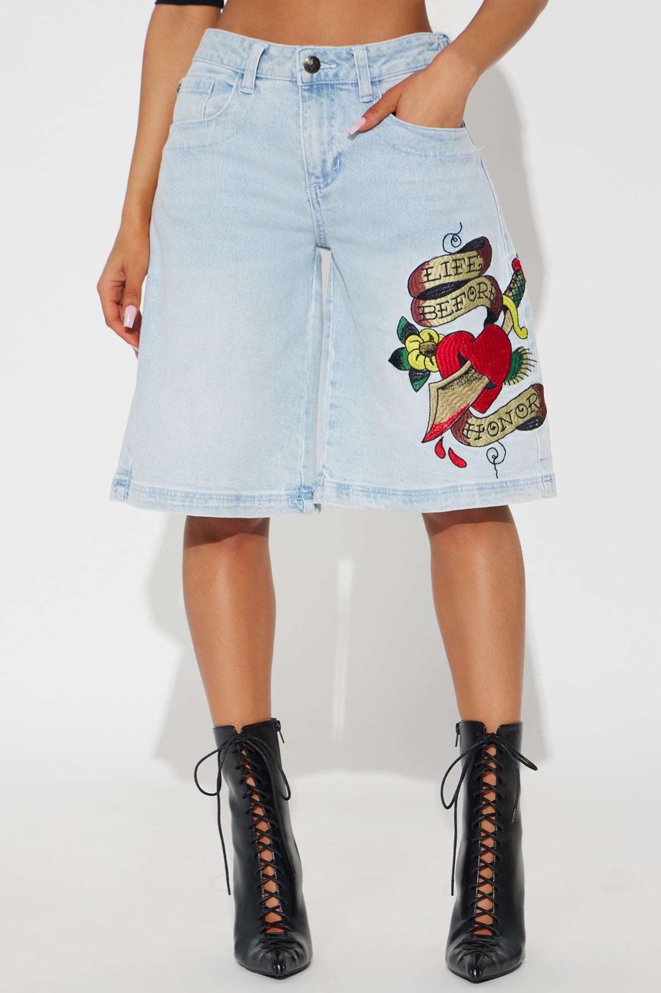 Ed Hardy Love Hurts Baggy Denim Jorts - Light Wash