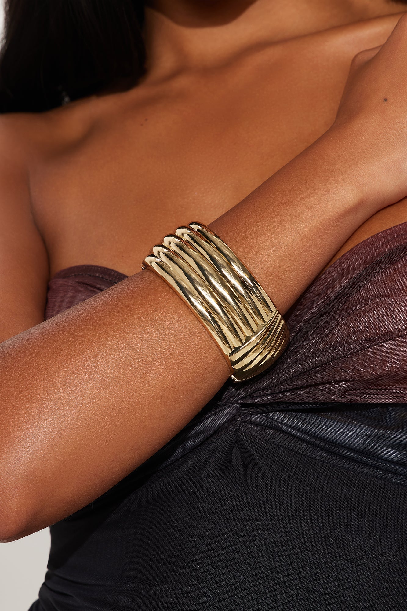 Clasped Cuff Bracelet - Gold