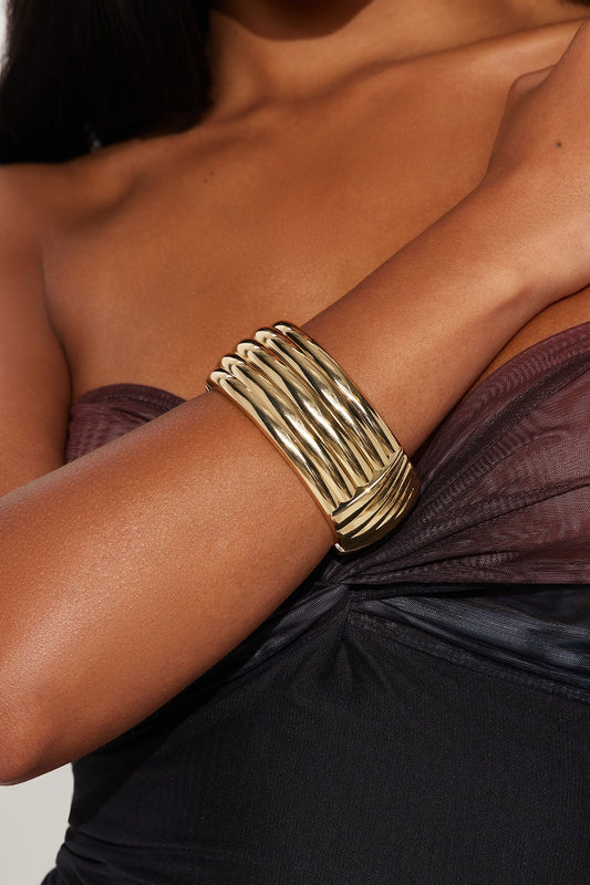 Clasped Cuff Bracelet - Gold