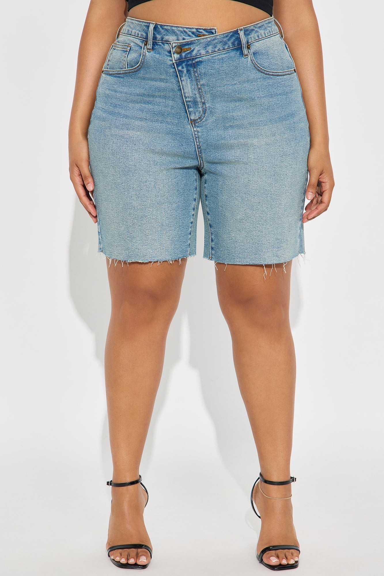 Lydie Crossover Bermuda Shorts - Vintage Wash