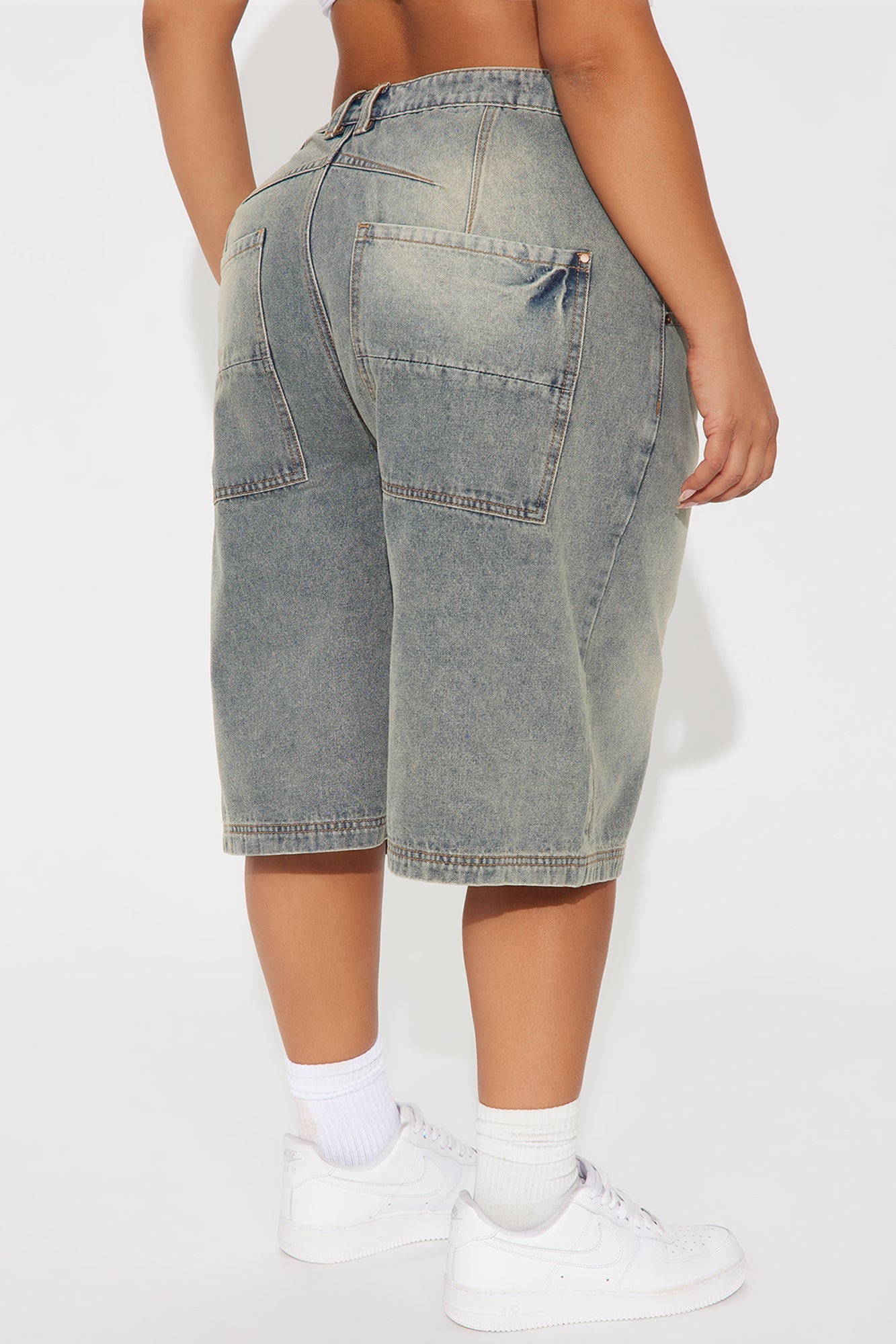 Basic 90's Denim Jorts - Vintage Wash