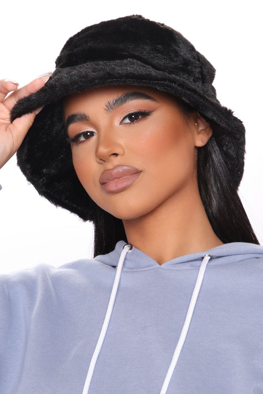 Crazy Fur You Bucket Hat - Black