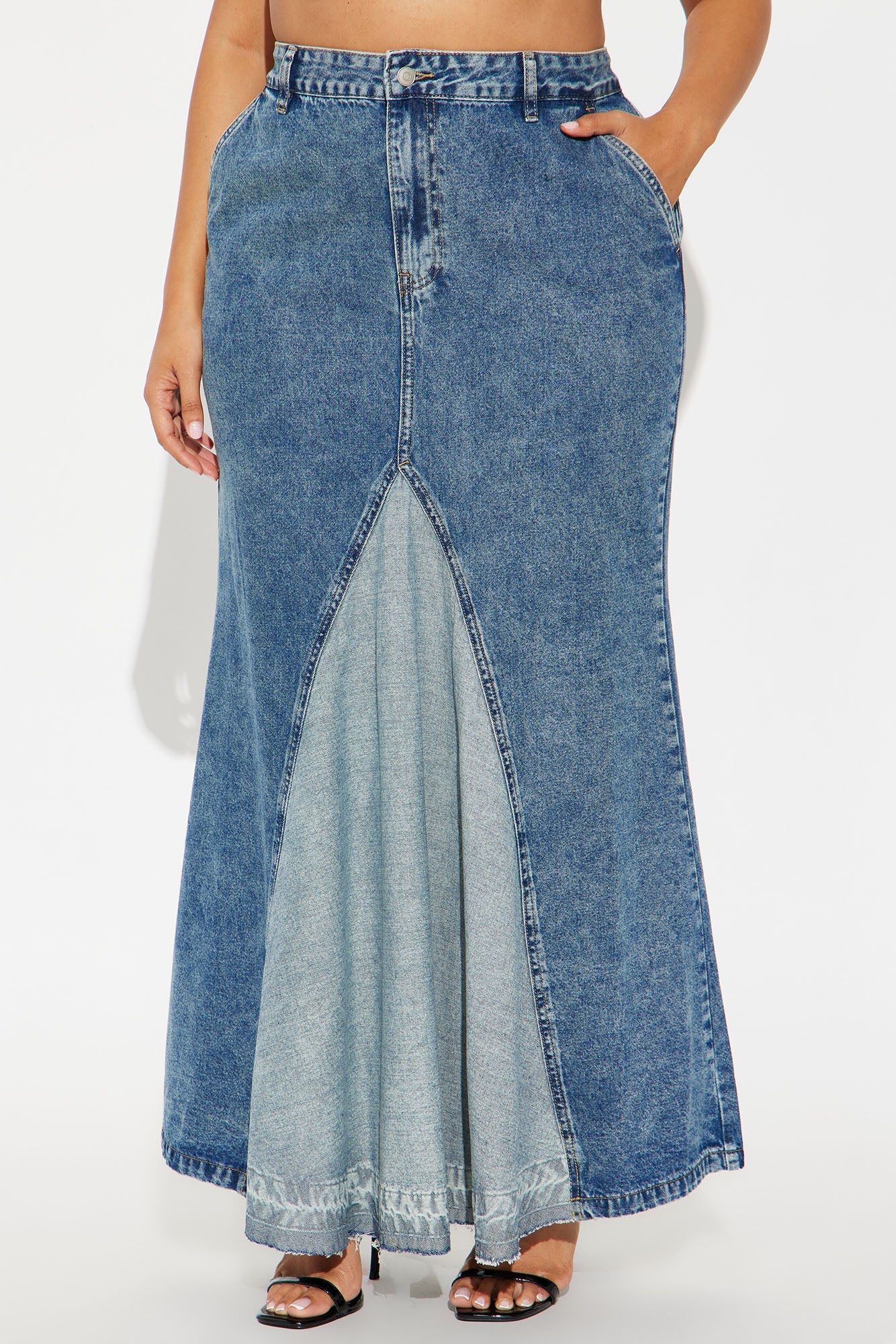Just My Vibe Medium Wash Denim Maxi Skirt - Medium Wash