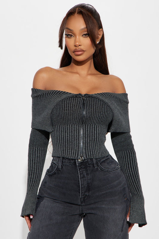 On Your Mind Washed Sweater - Black
