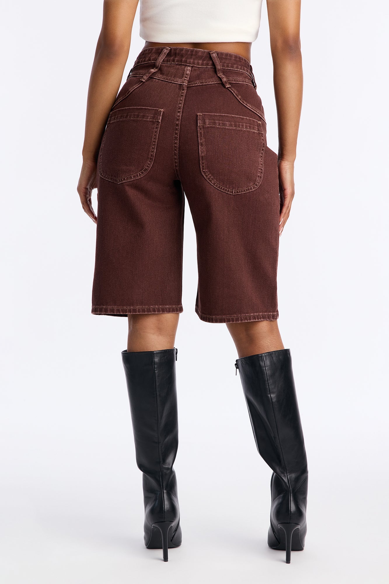 Sophie Classic 90's Denim Jorts - Brown