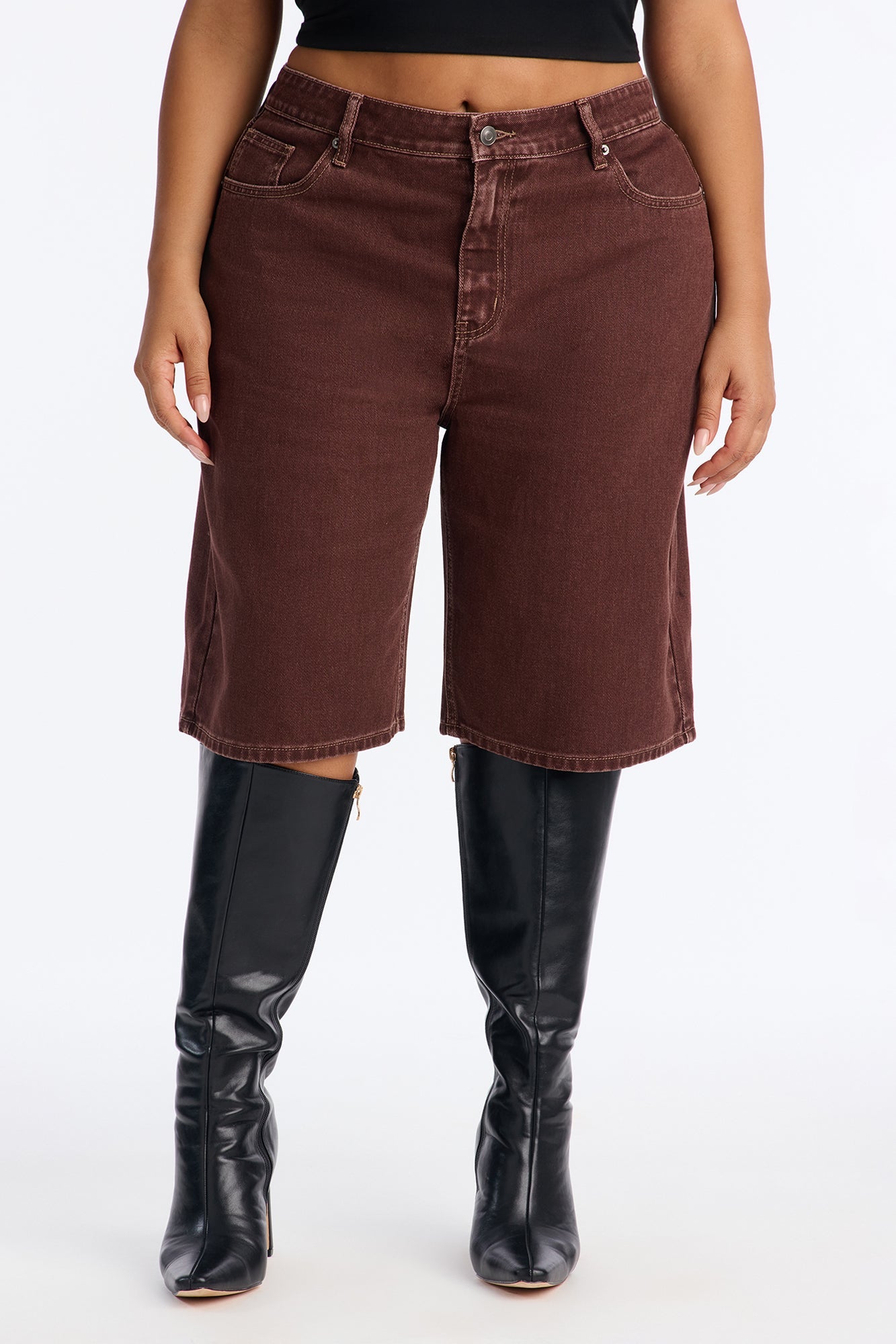 Sophie Classic 90's Denim Jorts - Brown