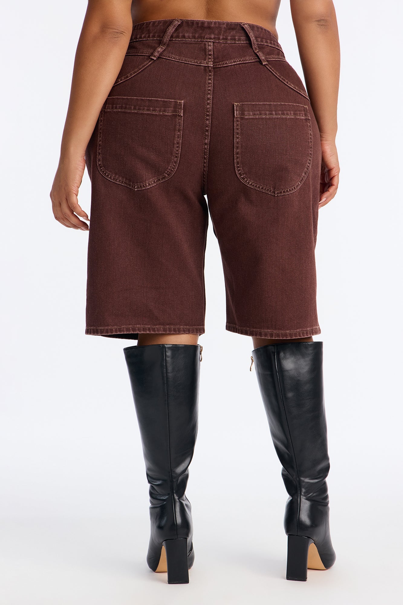 Sophie Classic 90's Denim Jorts - Brown