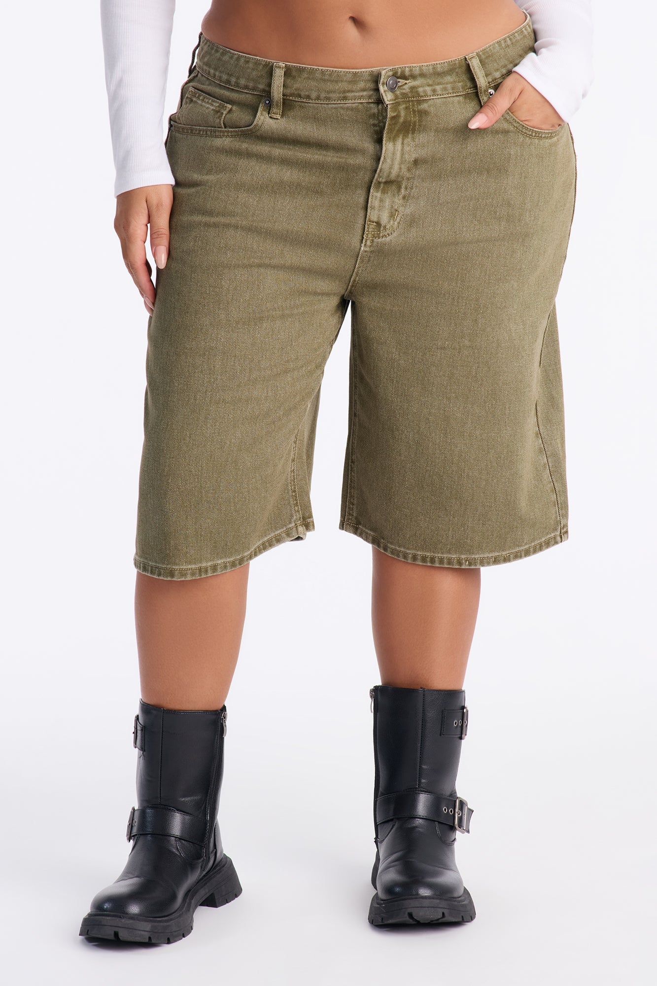 Sophie Classic 90's Denim Jorts - Olive